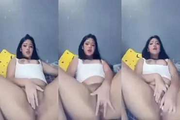 Bokep SMA Cewek Cantik Main Solo Di Kamar Kost